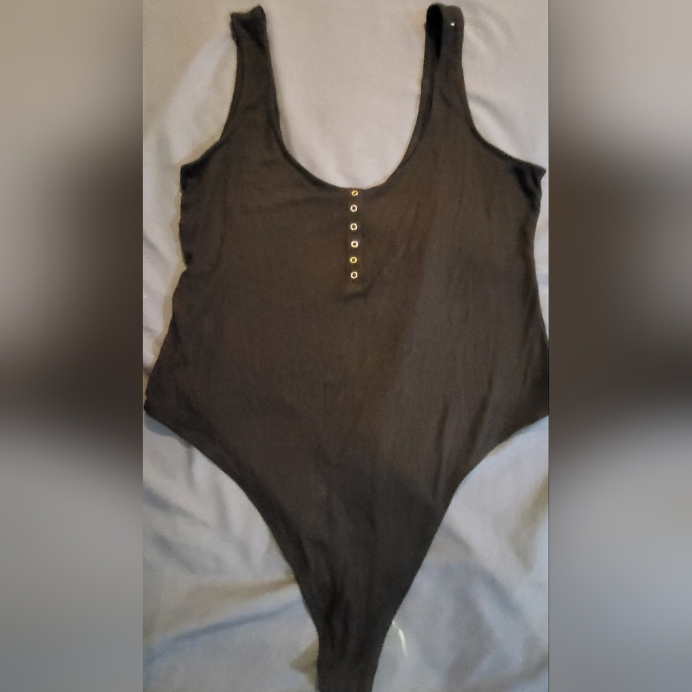 NWOT Wild Fable black bodysuit